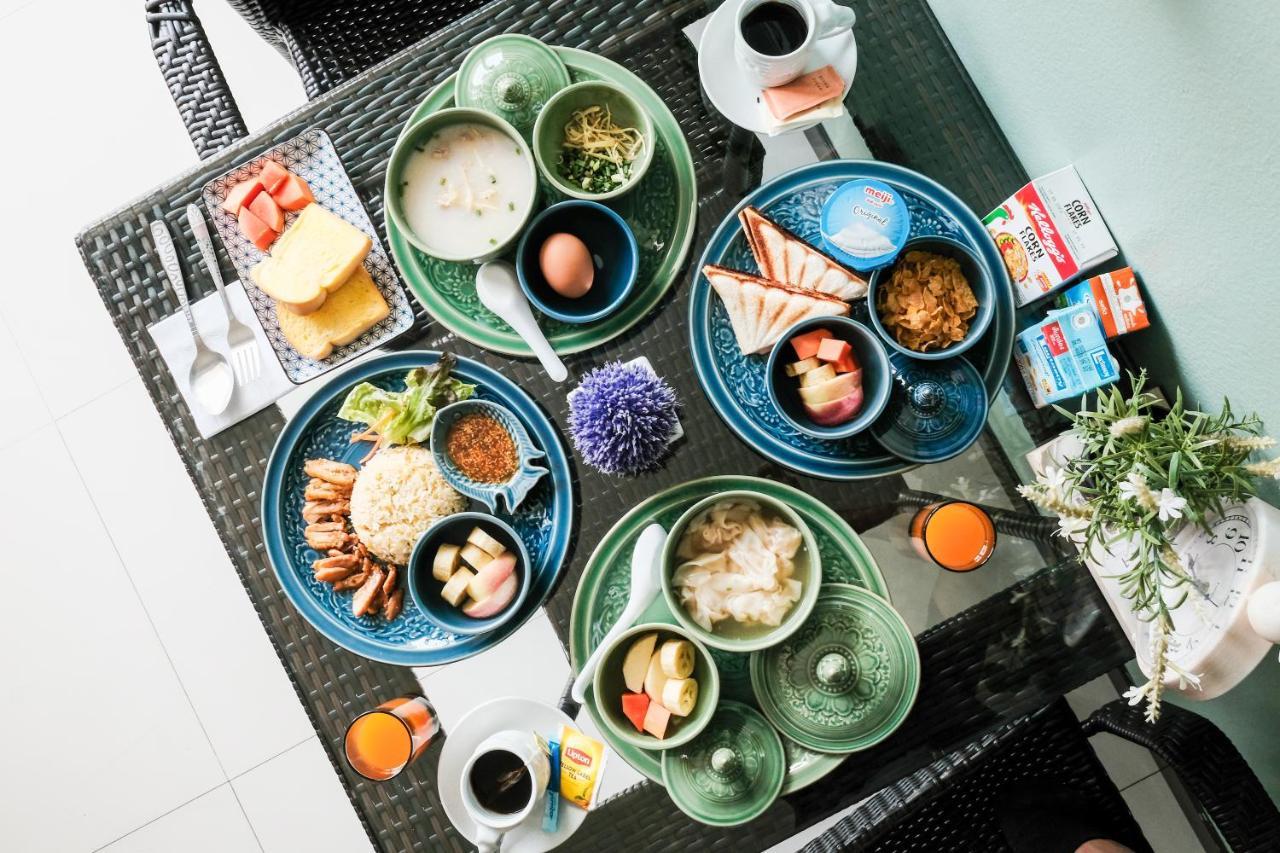 Baansabai Ramaiv Aparthotel Bangkok Buitenkant foto