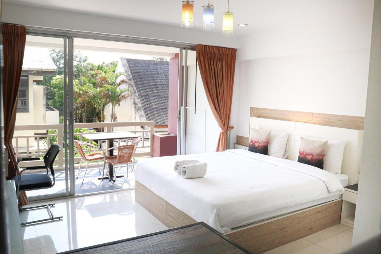 Baansabai Ramaiv Aparthotel Bangkok Buitenkant foto