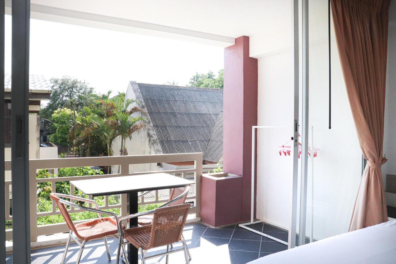 Baansabai Ramaiv Aparthotel Bangkok Buitenkant foto