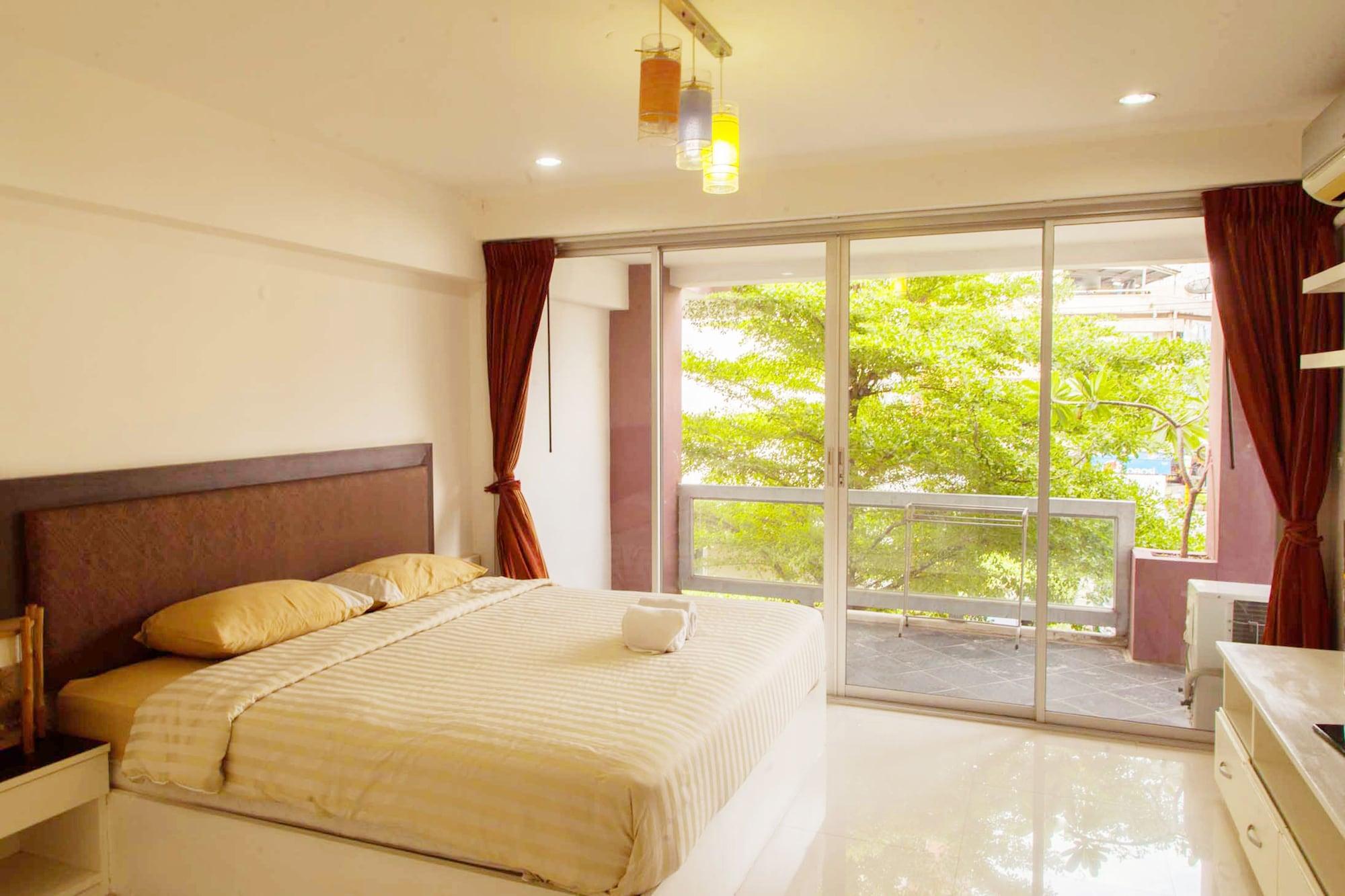 Baansabai Ramaiv Aparthotel Bangkok Buitenkant foto