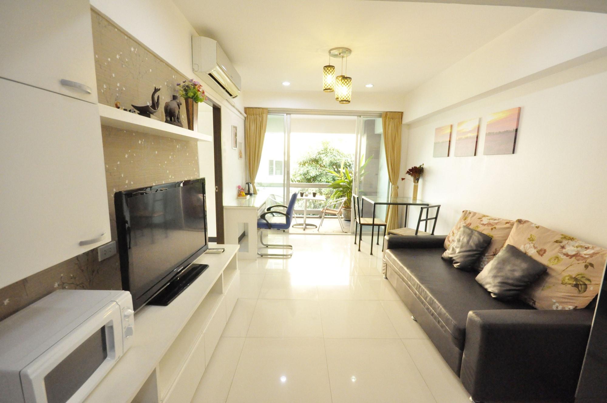 Baansabai Ramaiv Aparthotel Bangkok Buitenkant foto